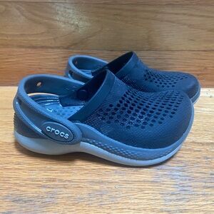 CROCS Kids' Black and Gray Sandals